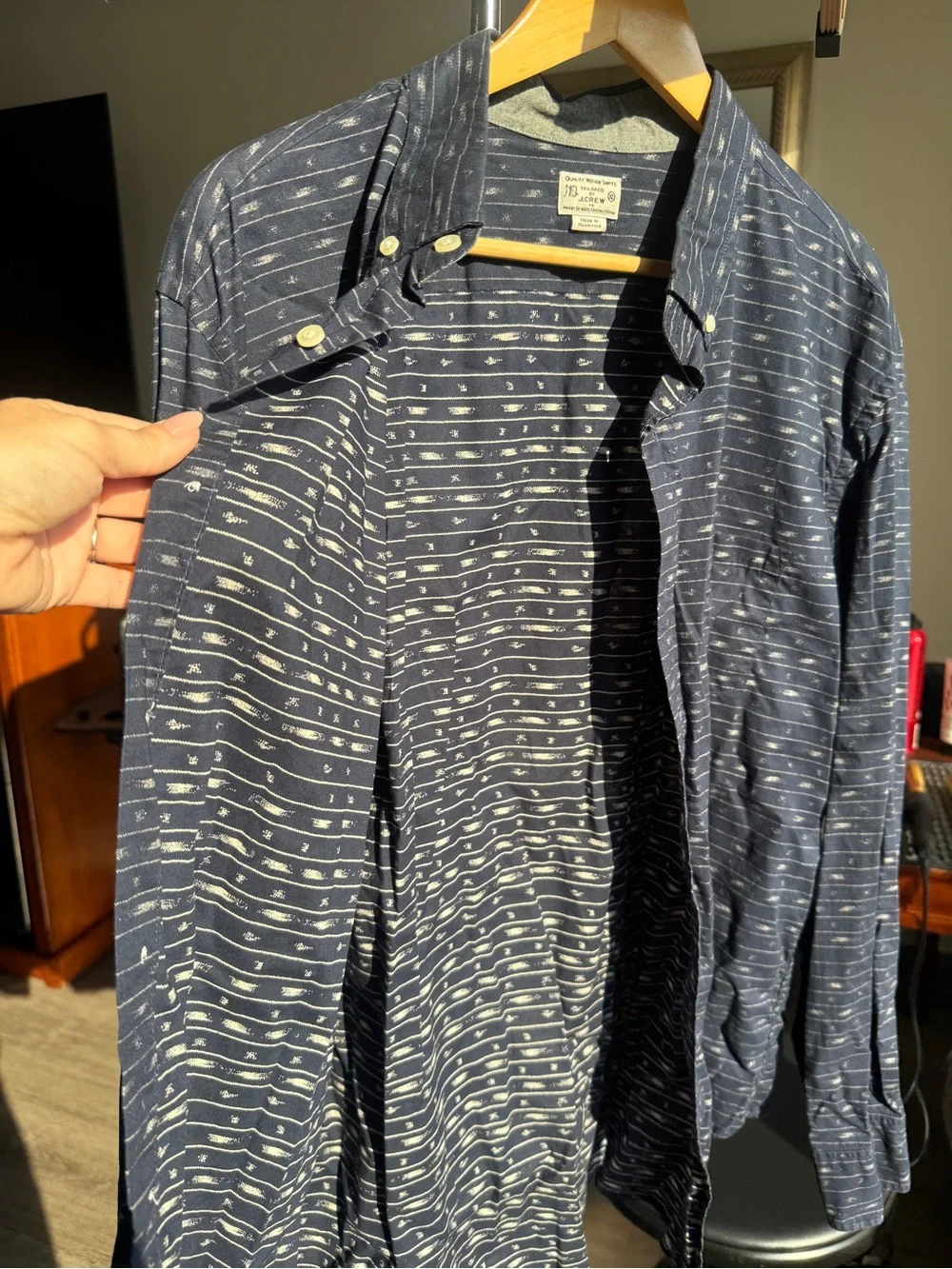 Vintage J. Crew Navy Button-Down Lightweight Patterned Shirt 90s style era